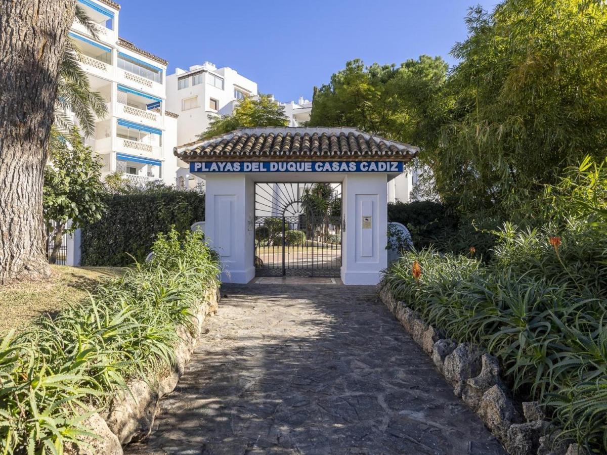 Apartamento De 2 Dormitorios En Playas Del Duque 马尔韦利亚 外观 照片